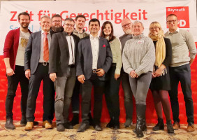 Das Team der SPD-Bayreuth begrüßte den Vorsitzenden der SPD-Landtagsfraktion, Horst Arnold, (2.v.l) auf dem Neujahrsempfang. Fotos: Alex Bauer