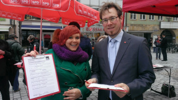 Stadtverbandsvorsitzende Tina Krause mit Boris Plüschke